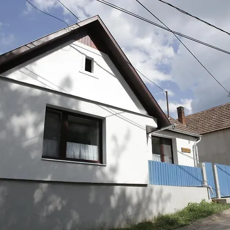 Apartamento Kékmacska Nagybörzsöny *