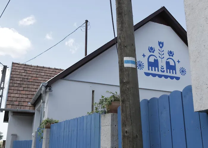 Kekmacska Vendeghaz Nagyboerzsoeny נאגיבורז'וני