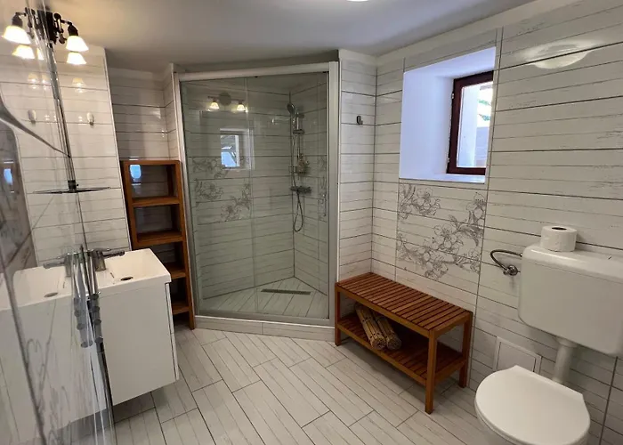 Kekmacska Vendeghaz Nagyboerzsoeny דירה נאגיבורז'וני